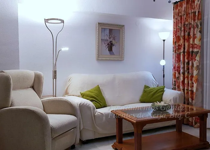 Apartment Fuentes De