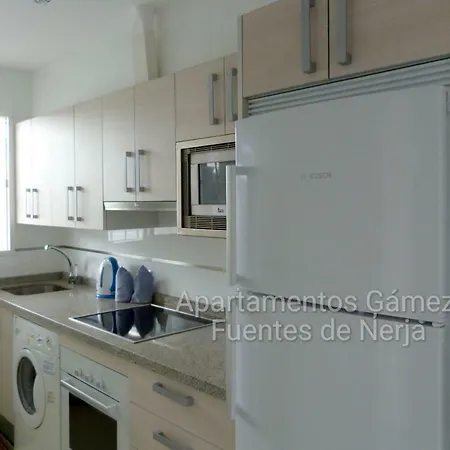 Apartment Fuentes De